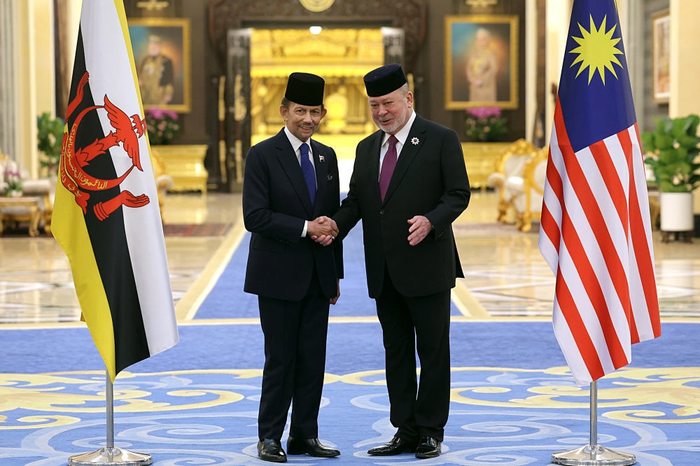 King of Malaysia welcomes Brunei’s Sultan Hassanal Bolkiah at Istana Negara on four-day state visit - The House of Bolkiah